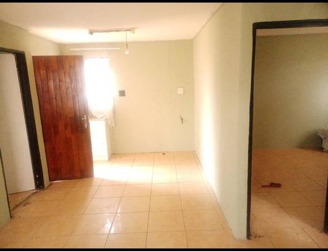 2 BEDROOM PROPERTY TO RENT IN GLEN RIDGE